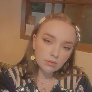 Meet your Posher, Alisha lili